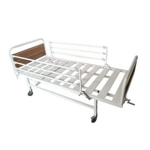 Pat medical pentru pacienți cu 2 secțiuni, acționare manuală, capete lemn, protecții laterale metalice
